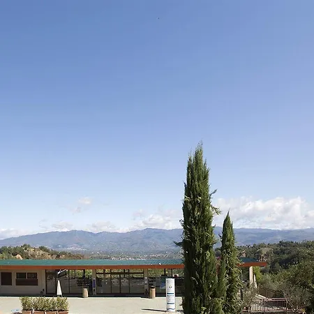 Hu Norcenni Girasole Village 4*