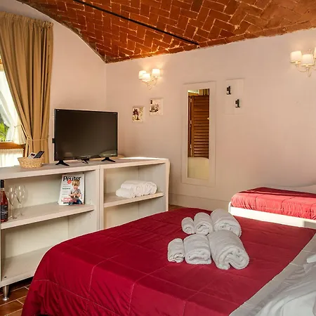 База отдыха Hu Norcenni Girasole Village