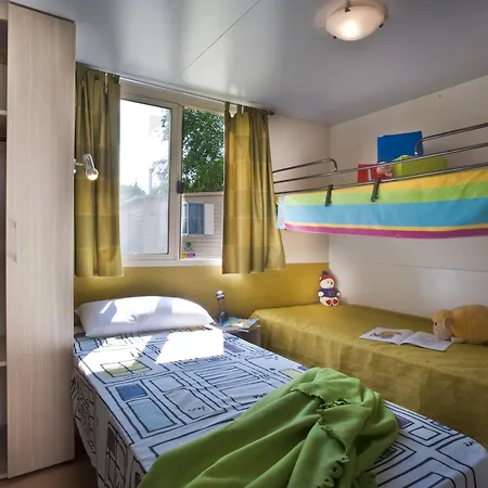 База отдыха Hu Norcenni Girasole Village