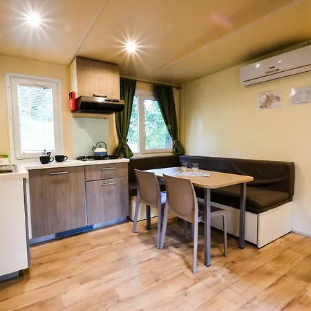 Hu Norcenni Girasole Village 4*