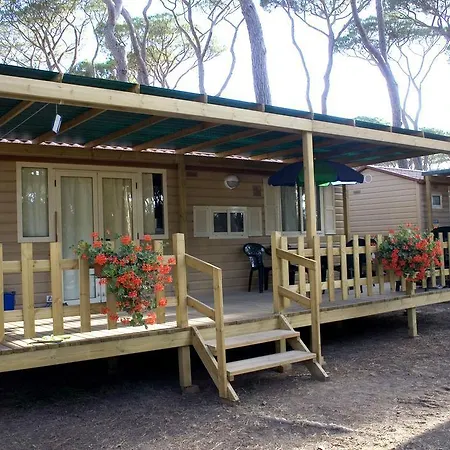 Hu Norcenni Girasole Village פארק נופש 4*