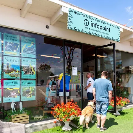 Hu Norcenni Girasole Village
