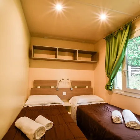 홀리데이파크 Hu Norcenni Girasole Village 필리네발다르노