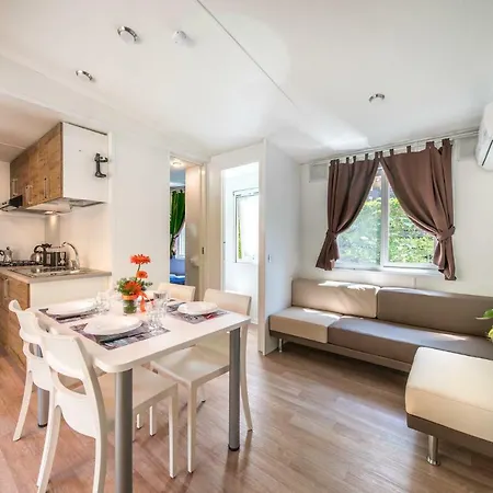 Hu Norcenni Girasole Village 4* פייגלין ולדרנו