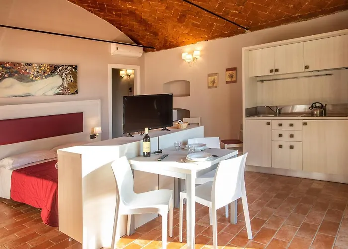 Hu Norcenni Girasole Village Figline Valdarno